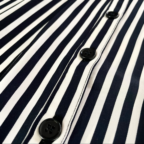 H&M Navy White Vertical Striped Button Up Skirt - Picture 8 of 9